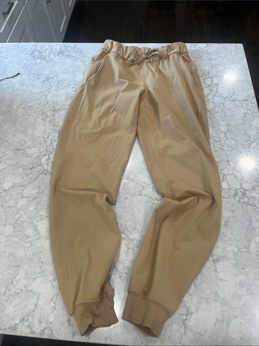 Lululemon Athletica Womens Elastic Waistband Jogger Pants Tan Size 2